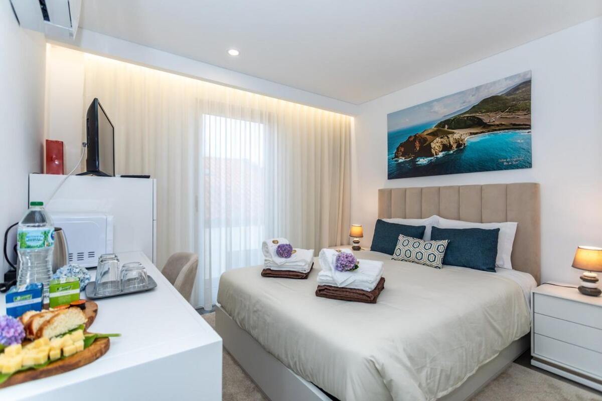 Guest House Passal - Faial Room Ponta Delgada  Bagian luar foto